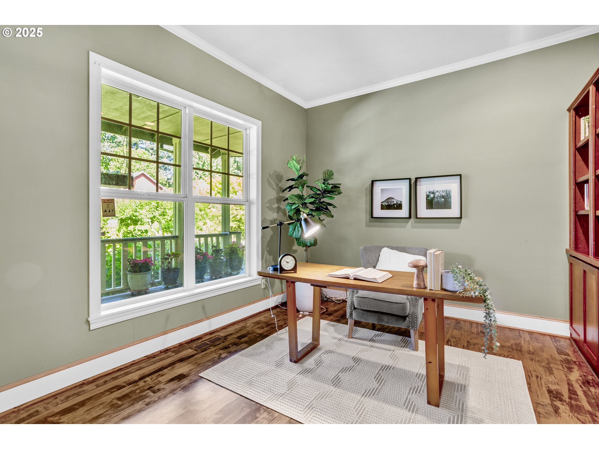 Property Photo: 5690 Childs Rd OR 97035