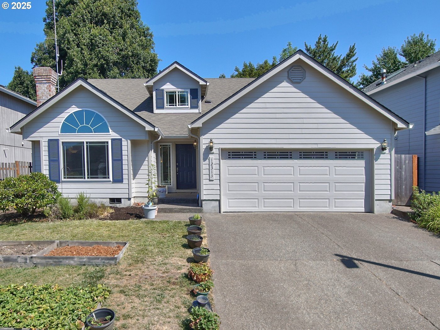 12313 SW Anton Dr  Tigard OR 97223 photo
