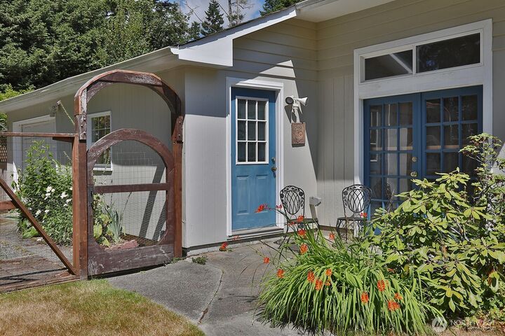 Property Photo: 3681 Lagoon View Drive WA 98253