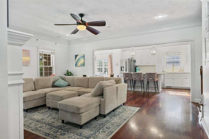 Property Photo:  2075 Chesapeake Drive  KY 42104 
