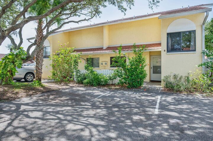 Property Photo:  3960 A1a S #520  FL 32080