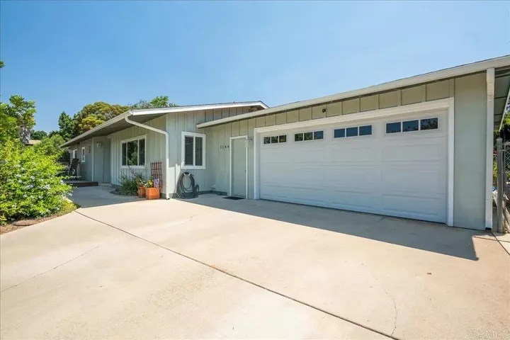 Property Photo: 1344 Morro Road CA 92028