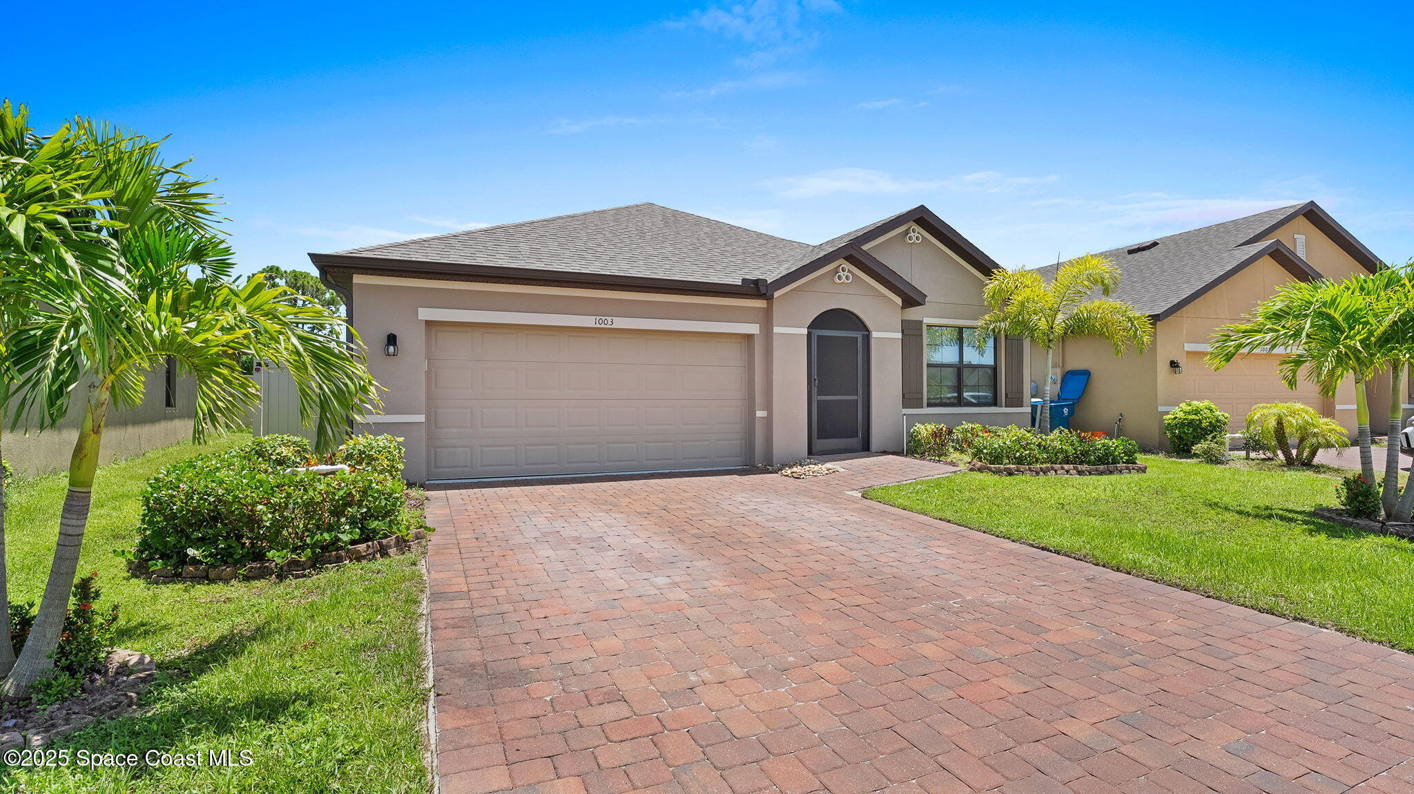 Property Photo:  1003 Remington Green Drive SE  FL 32909 