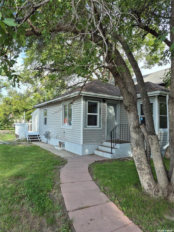 Photo de la propriété: 803 I Avenue N SK S7L 2H2