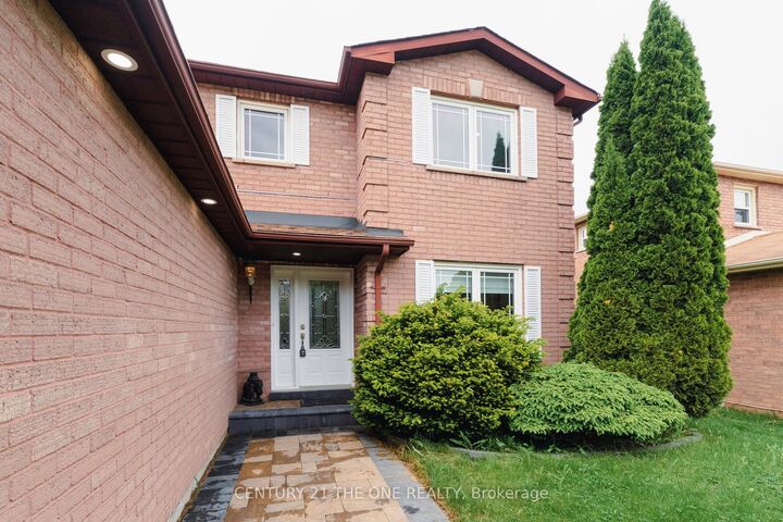 Property Photo:  971 Leslie Valley Drive  ON L3Y 7E7 