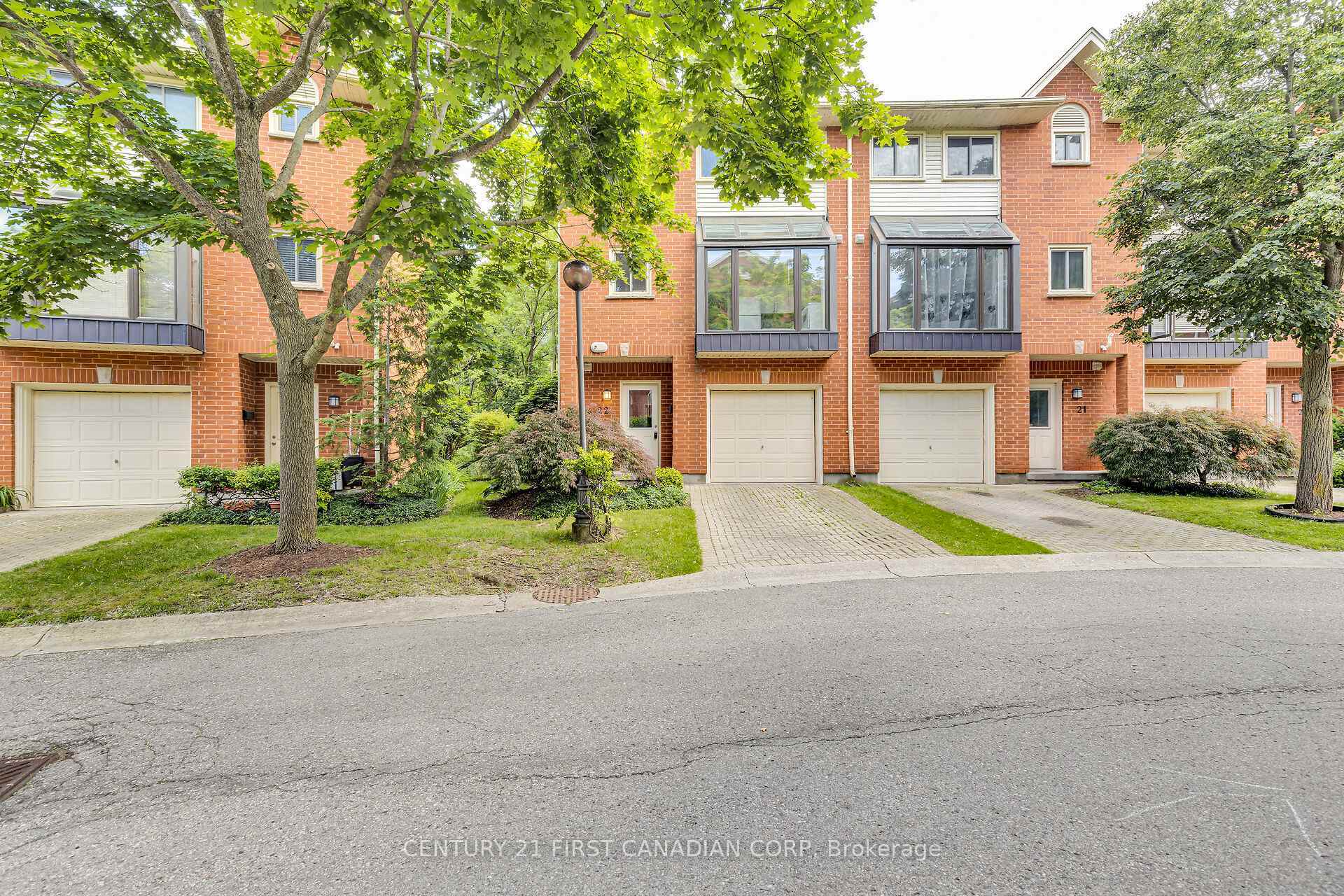 Property Photo:  683 Windermere Road 22  ON N5X 3T9 