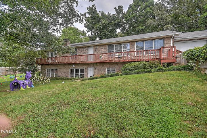 Property Photo: 203 Fairfield Drive TN 37620