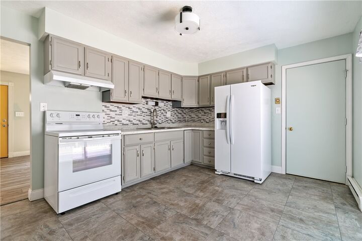 Property Photo: 111 Wasler Way PA 15301