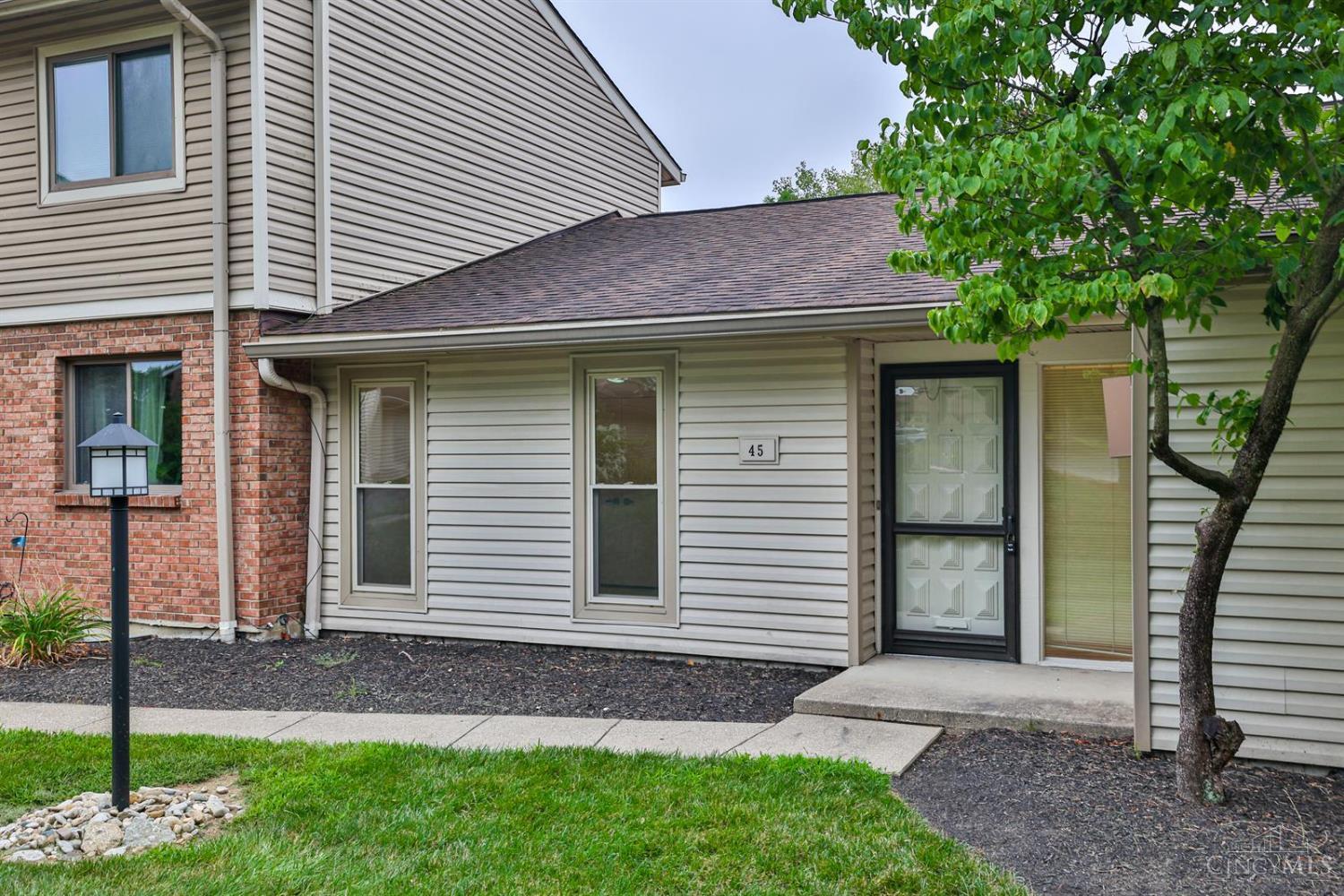 Property Photo:  45 Aspen Court  OH 45246 