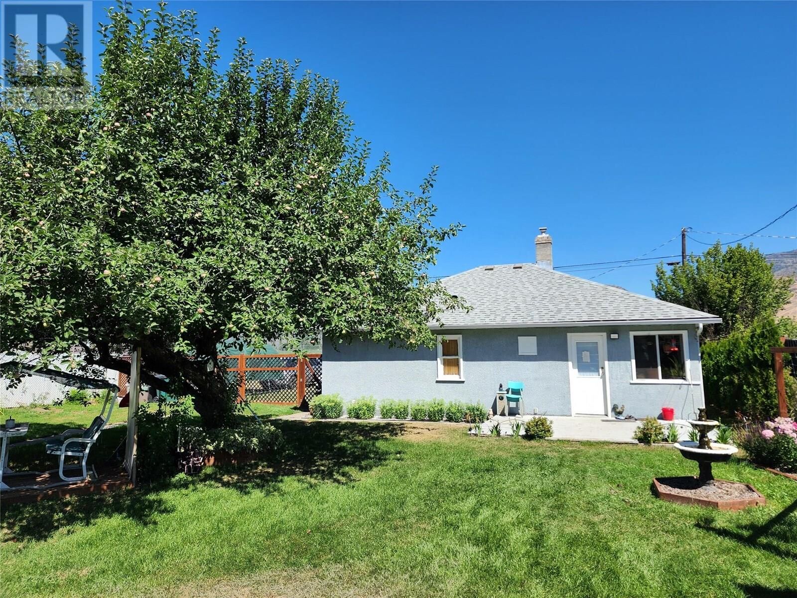 Photo de la propriété: 580 Cameron Avenue BC V0H 1H4