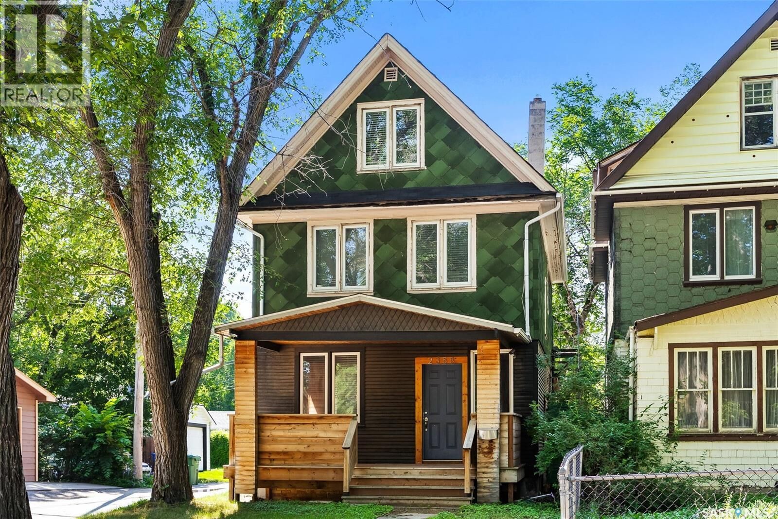 Property Photo: 2358 Montreal Street SK S4P 1L8