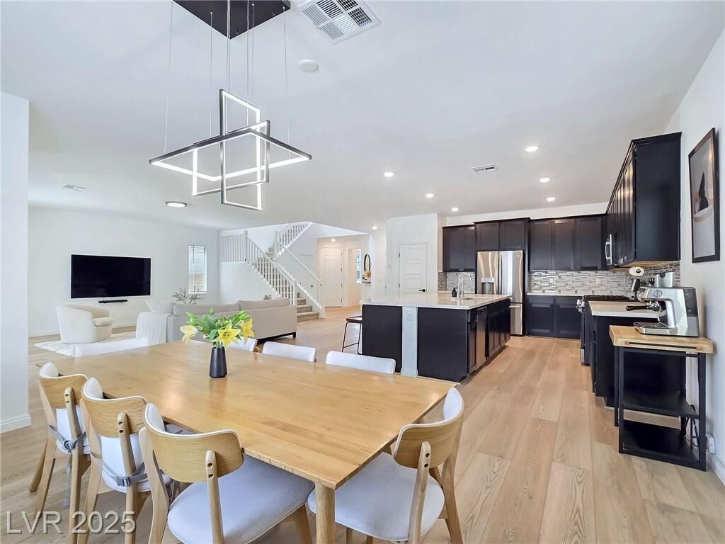Property Photo:  4444 Cityscape Glen Court  NV 89084 