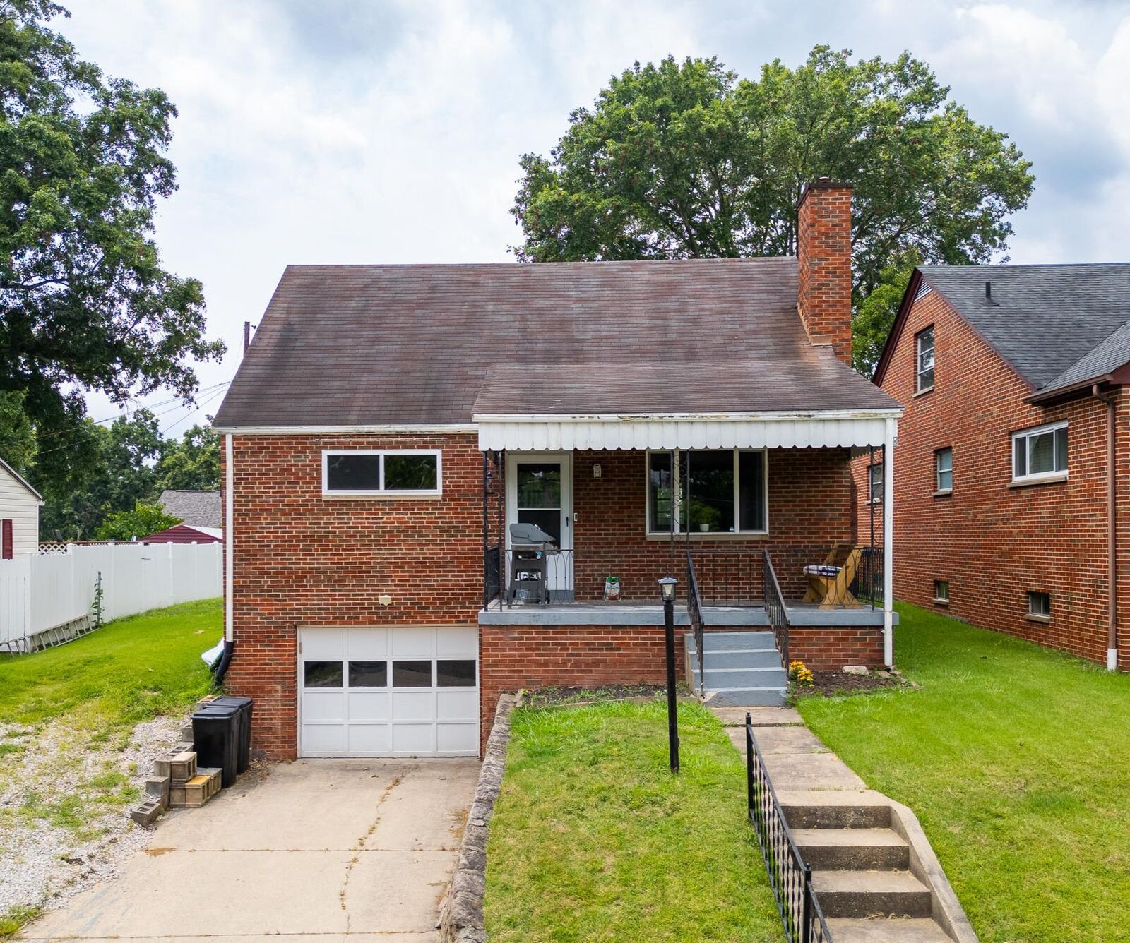 Property Photo: 1778 Woodward Terrace WV 25705