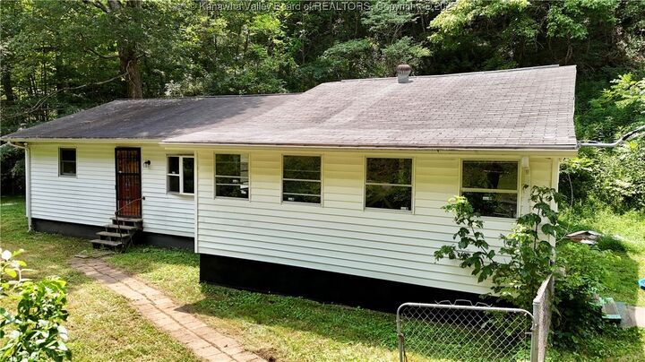 Property Photo:  1749 Chapps Fork Road  WV 25312 