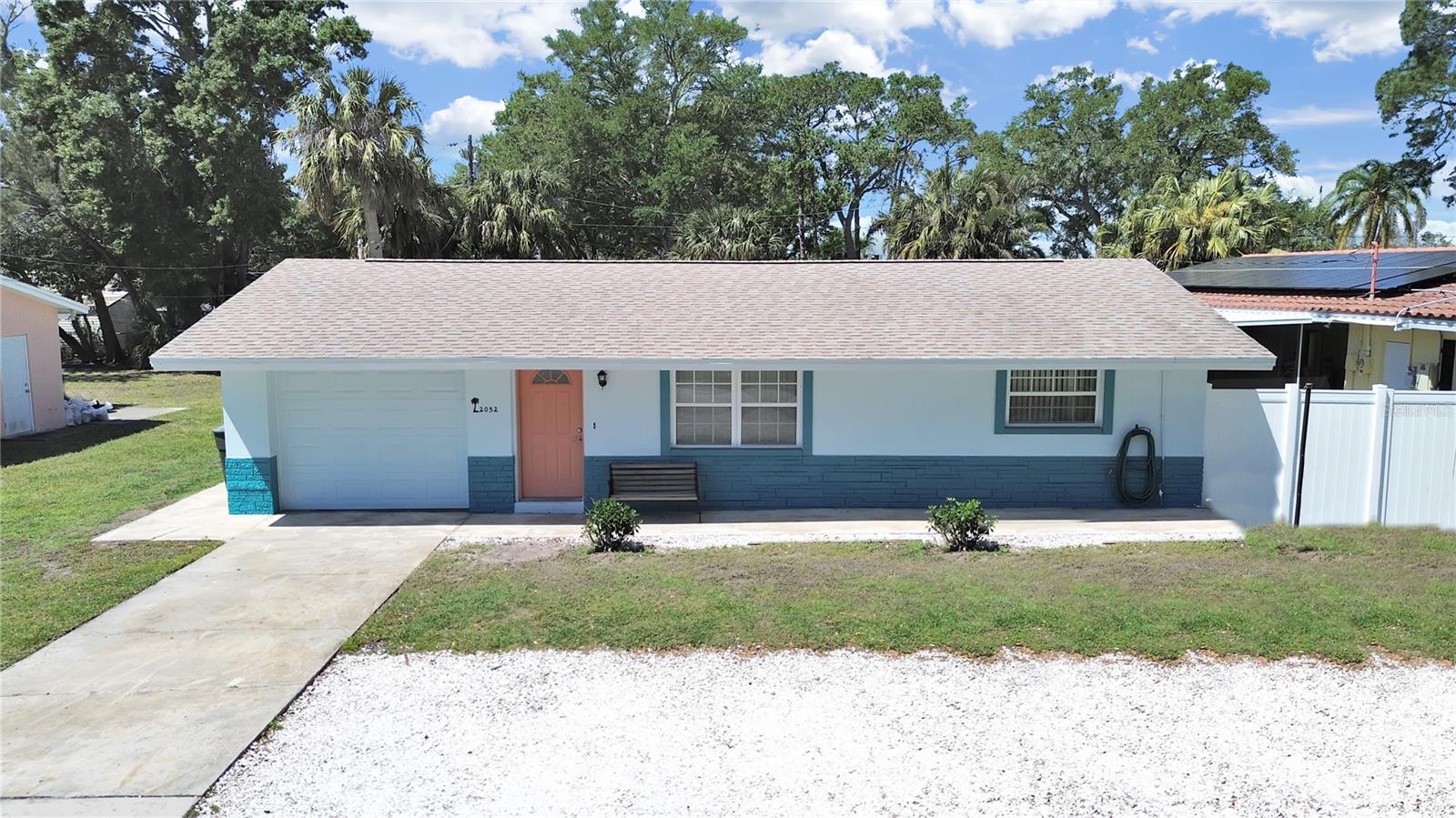 Property Photo: 2052 Jefferson Avenue FL 34698