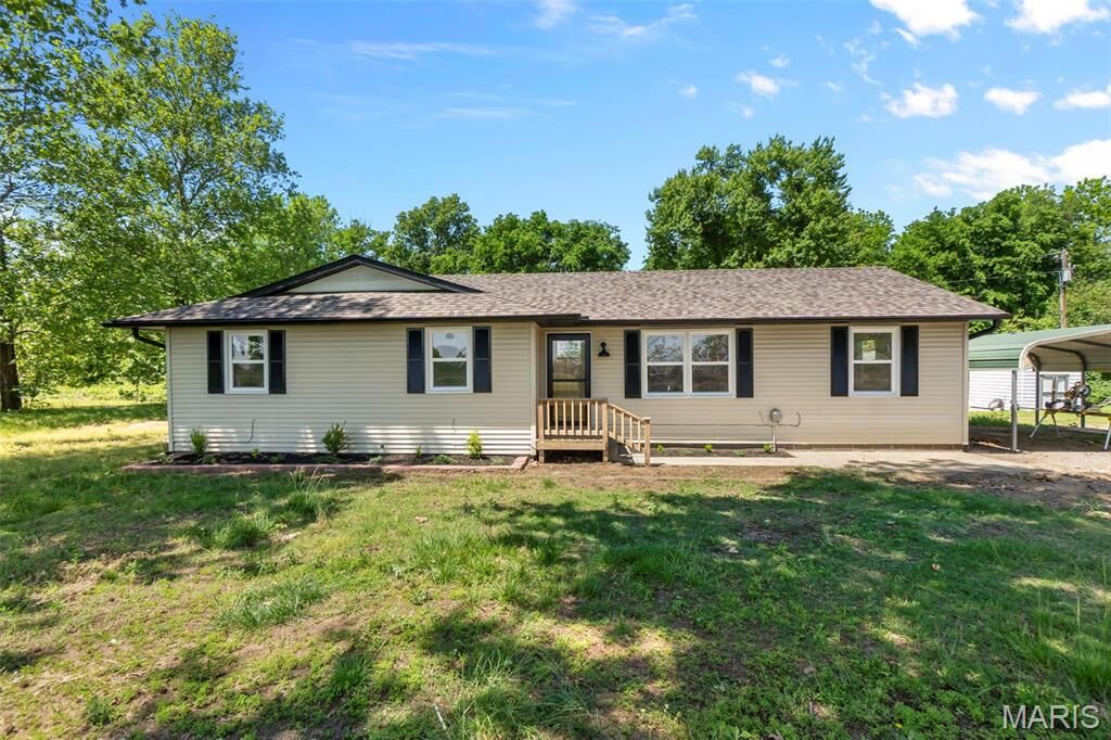 Property Photo:  2047 State Highway H  MO 63801 