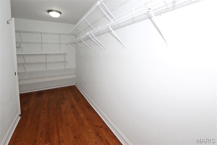 Property Photo:  221 Stoneledge Court  MO 63357 