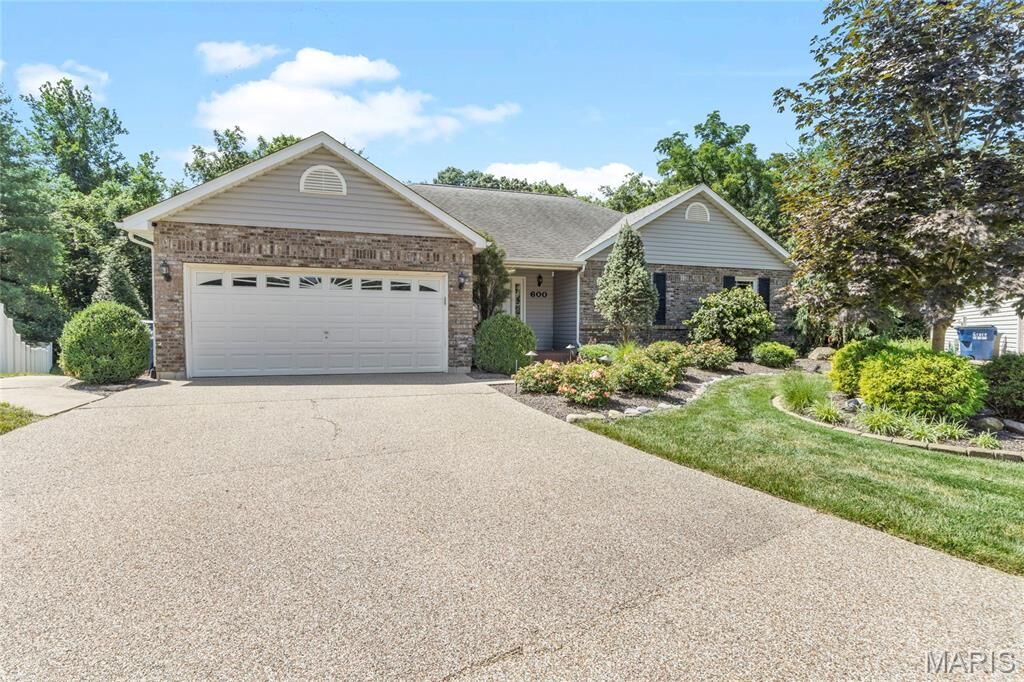 Property Photo:  600 Emerald Meadows Court  MO 63304 