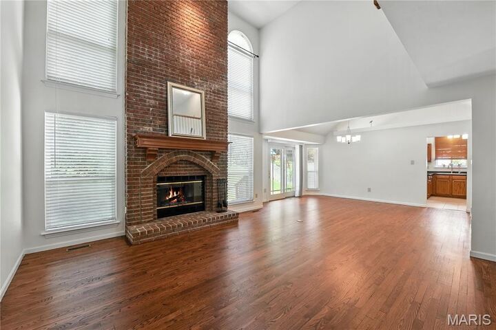 Property Photo:  1827 Pheasant Run Drive  MO 63043 
