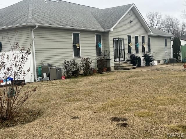 Property Photo:  815 Gail Street  MO 63834 