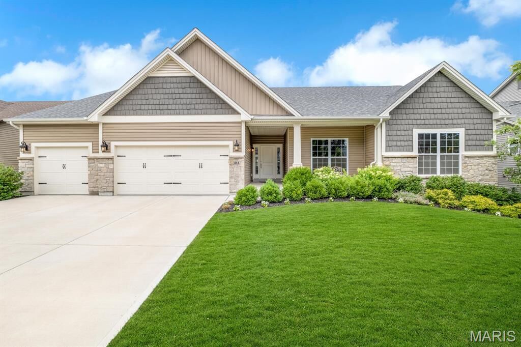Property Photo:  414 Filipp Lane  MO 63367 