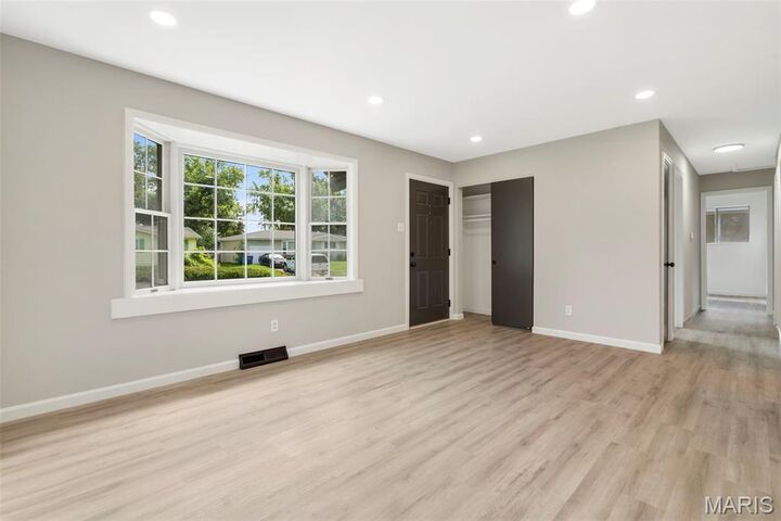 Property Photo:  490 Lula Drive  MO 63031 