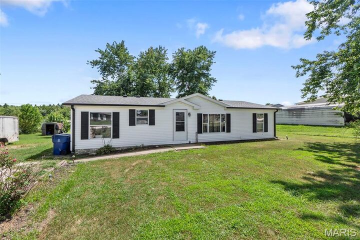 217 Linden Drive  Jackson MO 63755 photo