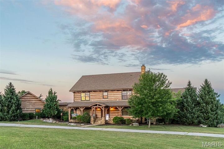 Property Photo:  5140 Saint Anns Road  MO 63090