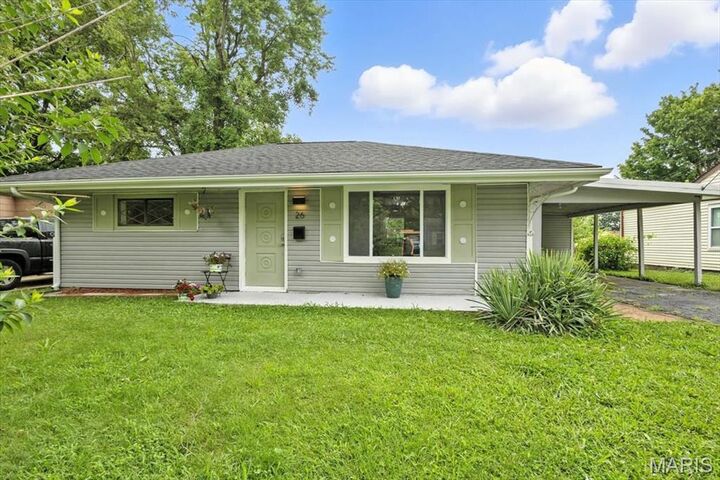 26 Rissant Drive  Florissant MO 63031 photo
