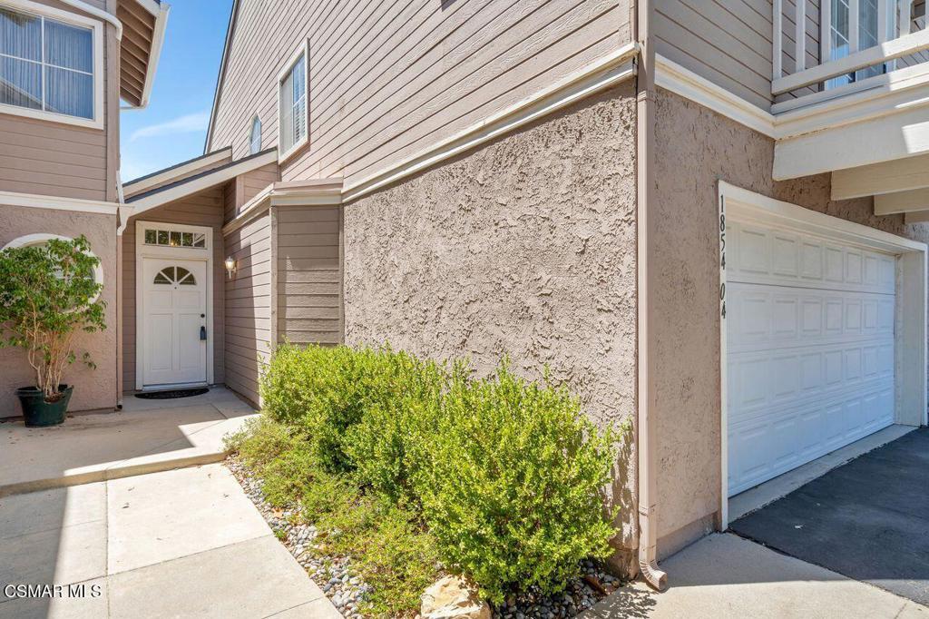 Property Photo: 1854 Rory Lane 4 CA 93063