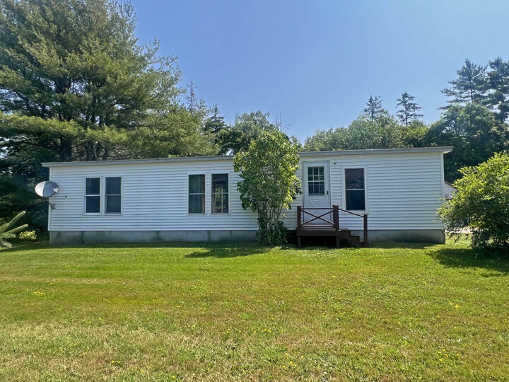 Property Photo:  68 Bayside Road  ME 04605 