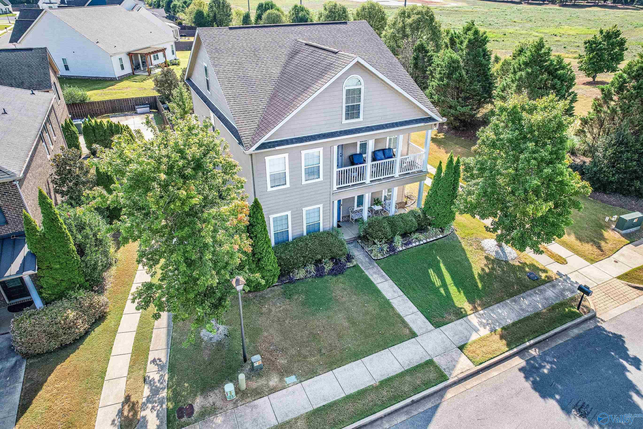 Property Photo:  1117 Pegasus Drive  AL 35806 