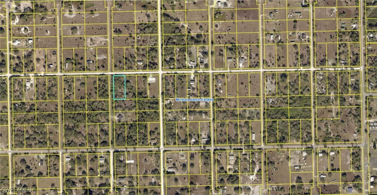 Property Photo: 172 Avenida Del Centro FL 33440