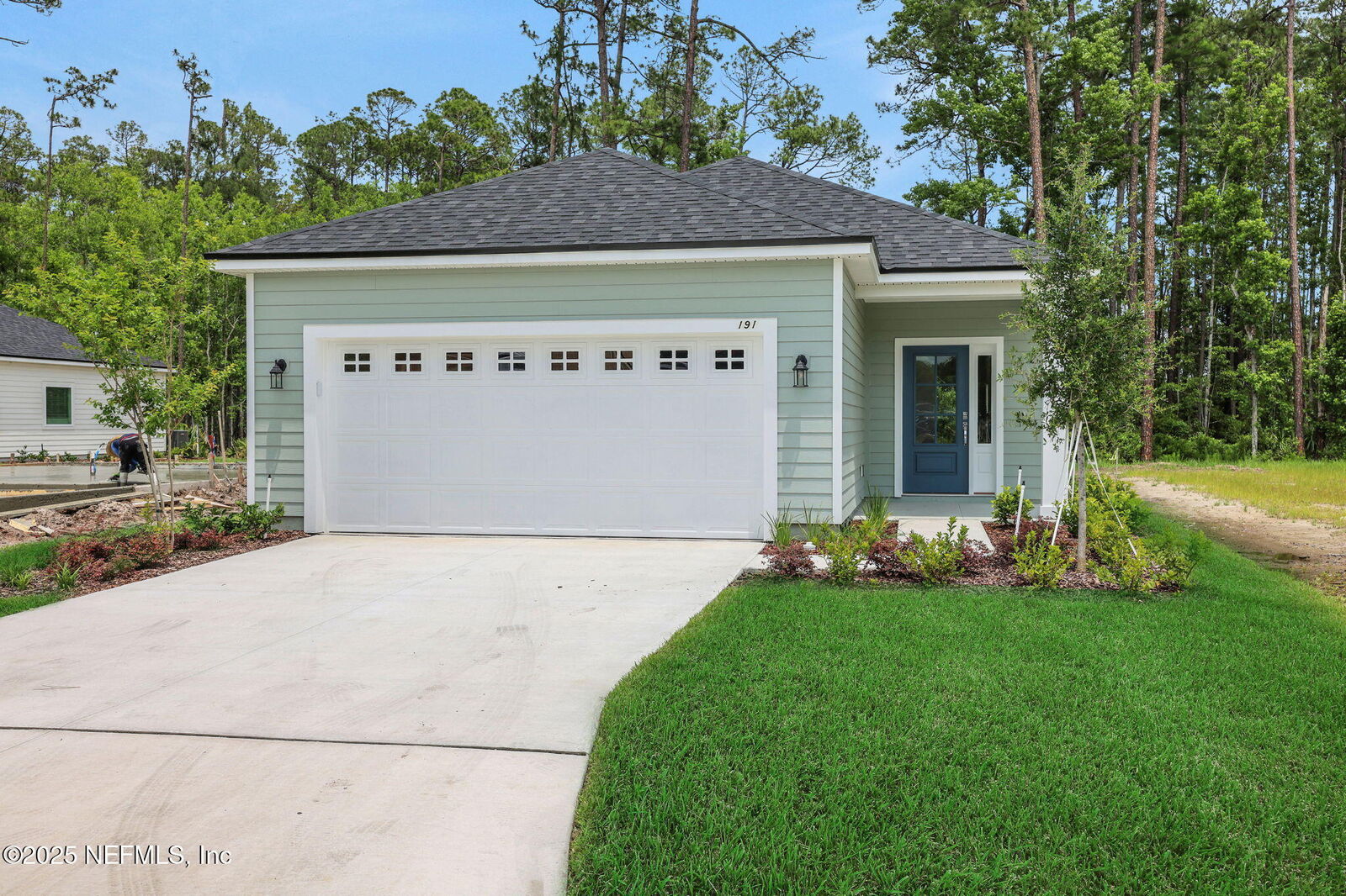 Property Photo:  573 Farmfield Drive  FL 32092 