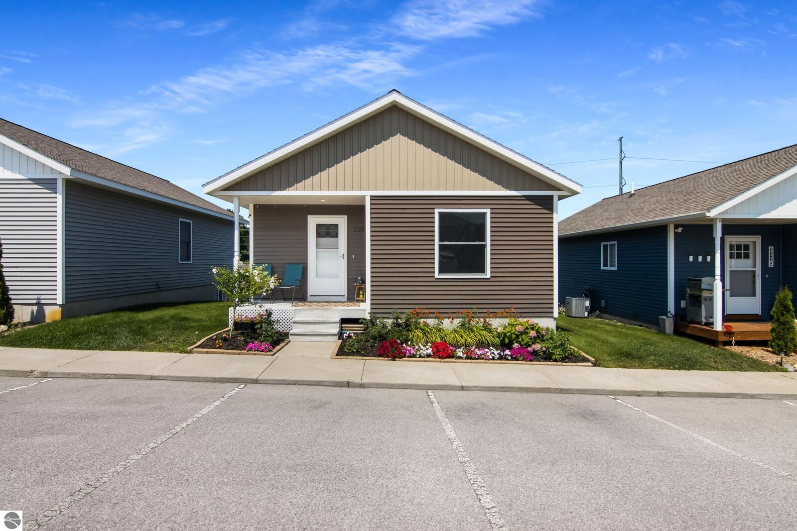 Property Photo:  1122 Basil Place  MI 49696 