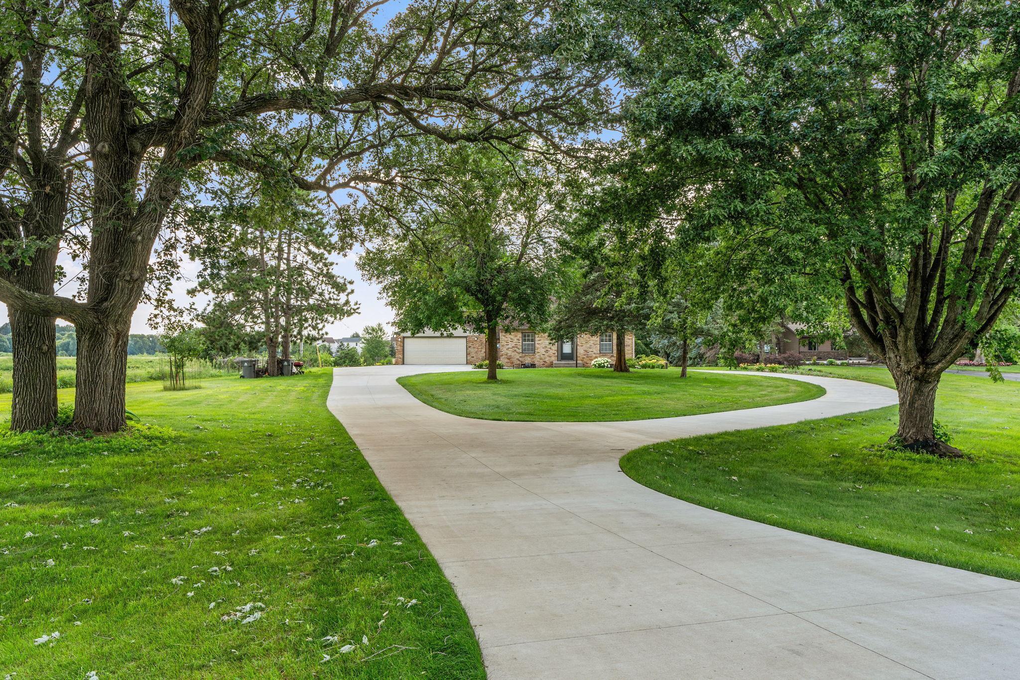 Property Photo: 1850 Stagecoach Road MN 55379