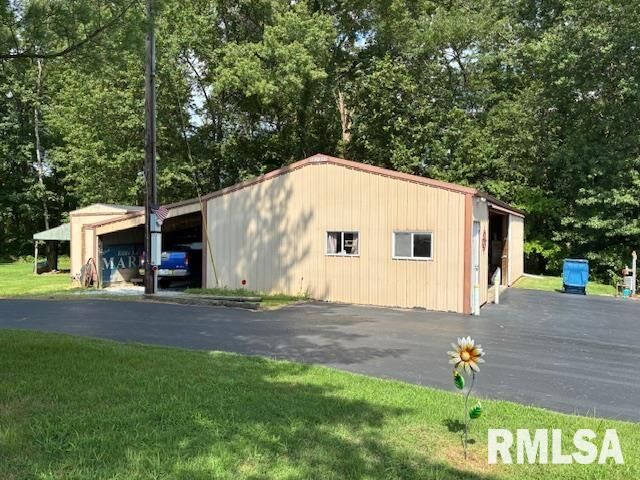 Property Photo:  15170 E Gibson Road  IL 62864 