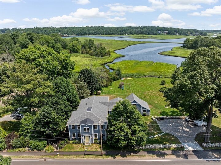 392 S Main St  Cohasset MA 02025 photo