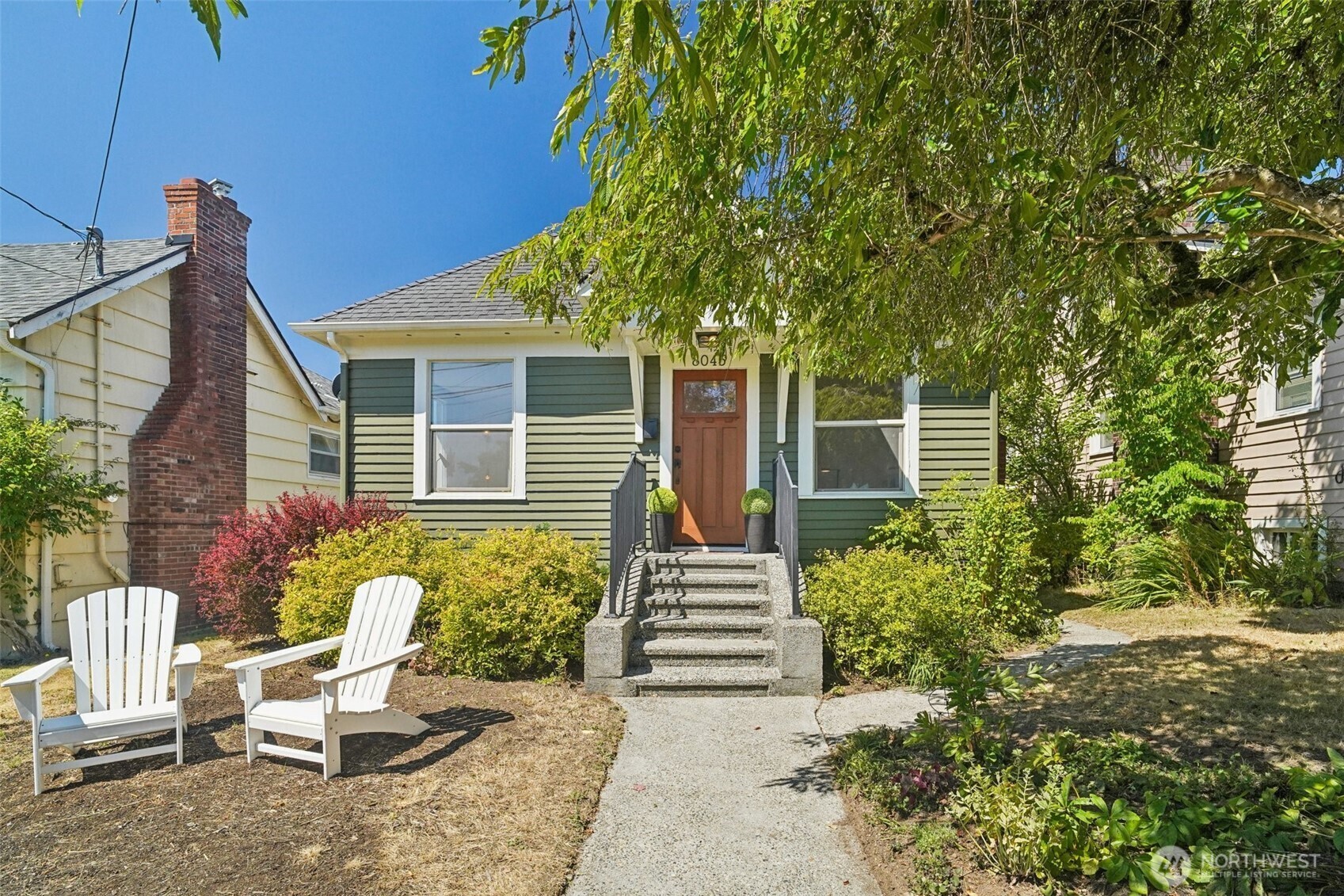 Property Photo: 8045 14th Avenue NE WA 98115