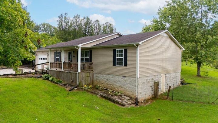 Property Photo:  2351 Garrett Hollow Road  KY 42101 