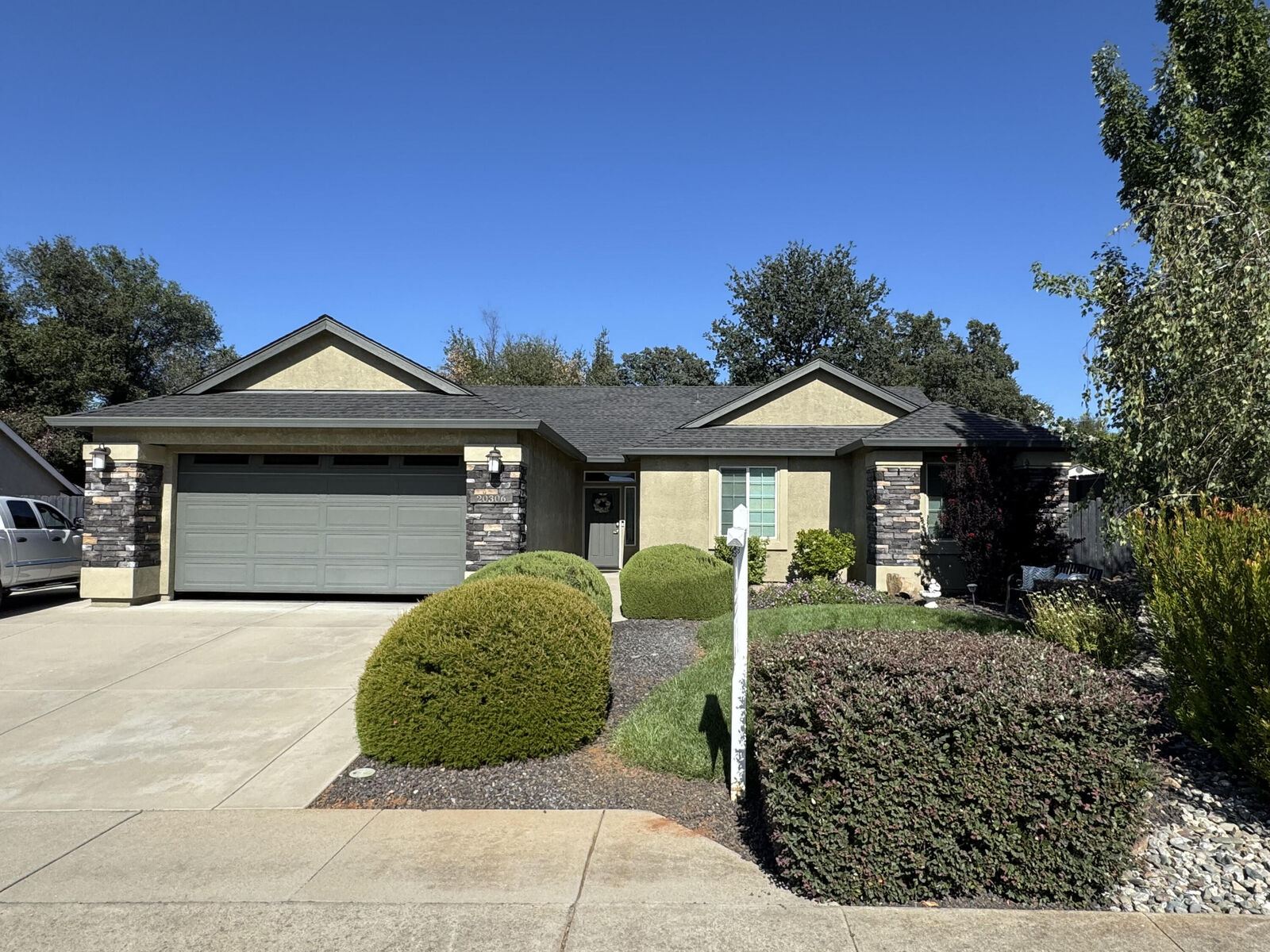 Property Photo: 20306 Mulholland Ridge Drive CA 96007