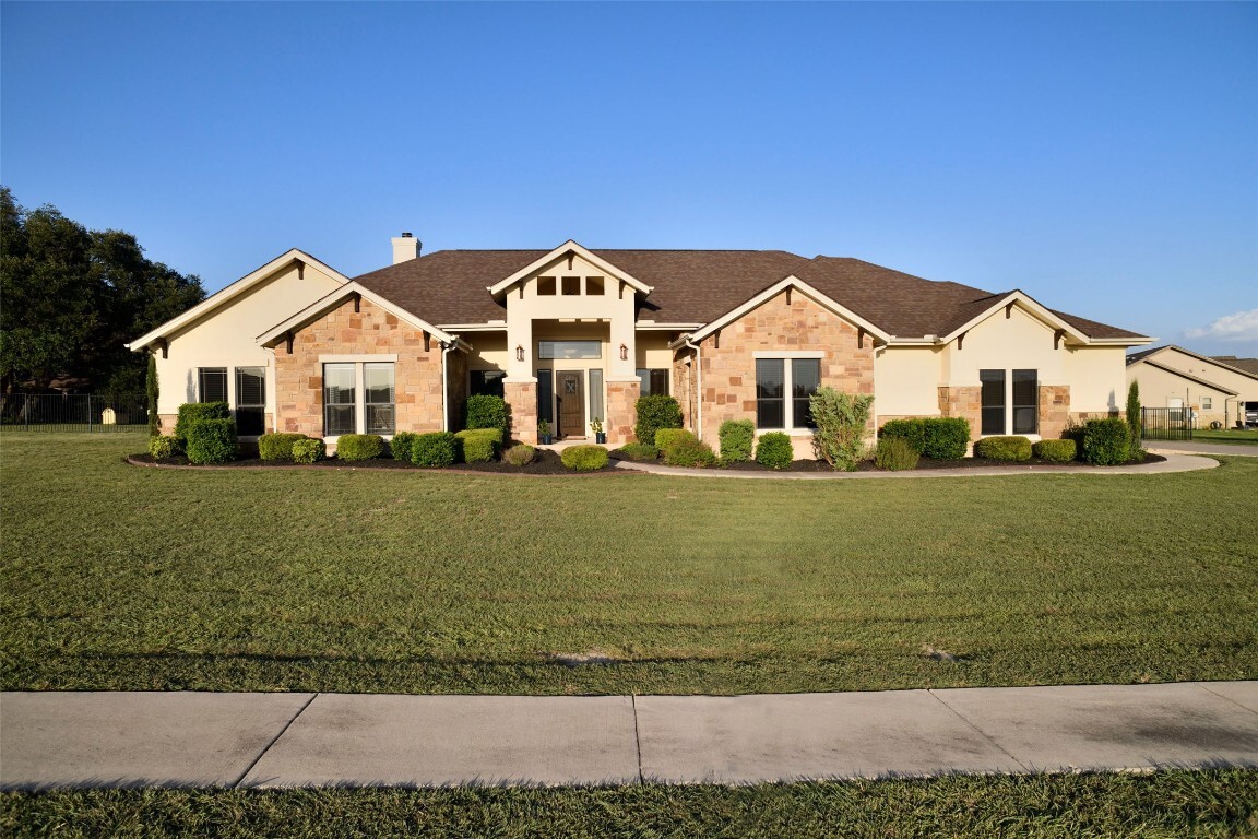 Property Photo:  504 Pheasant Meadow  TX 78642 