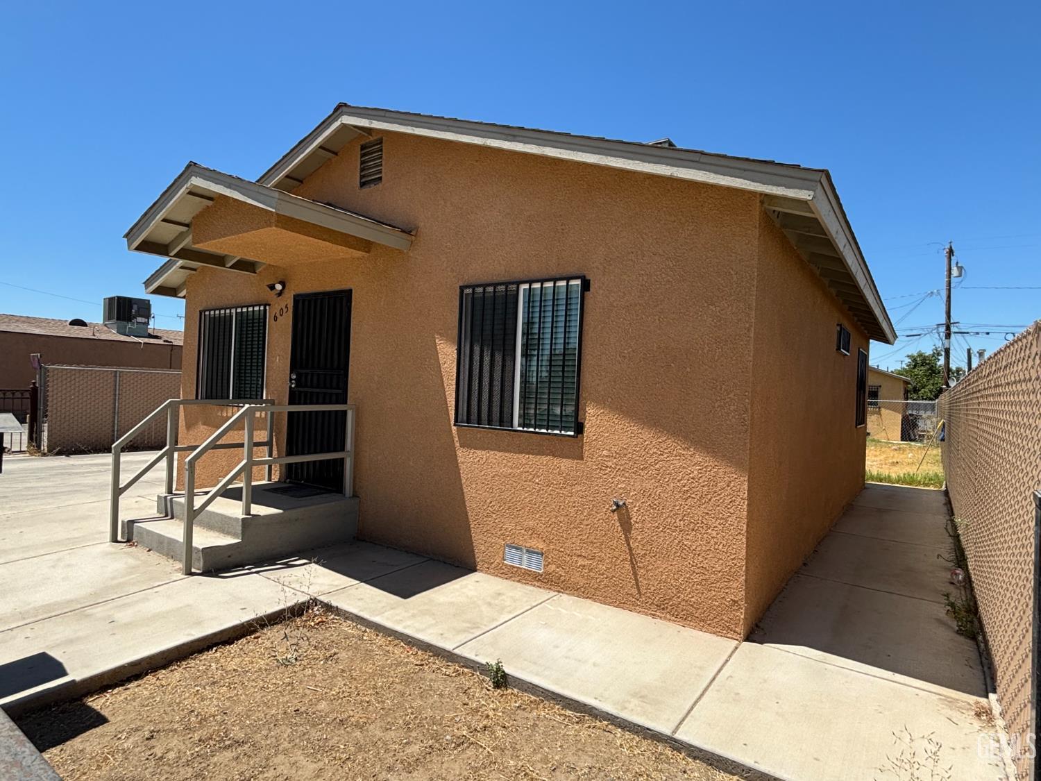605 Ellington Street  Delano CA 93215 photo