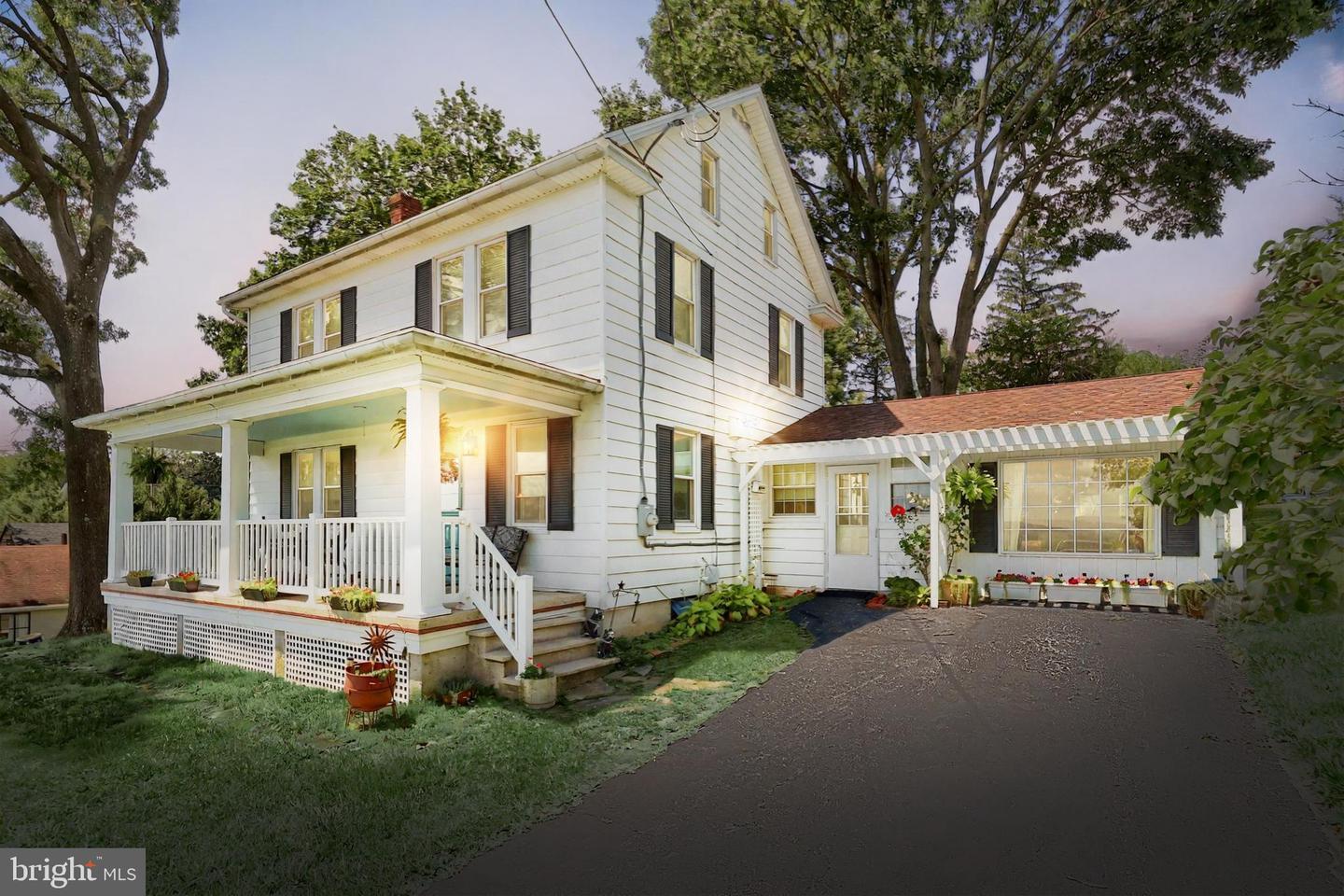 Property Photo:  2005 Mount Zion Road  PA 17406 