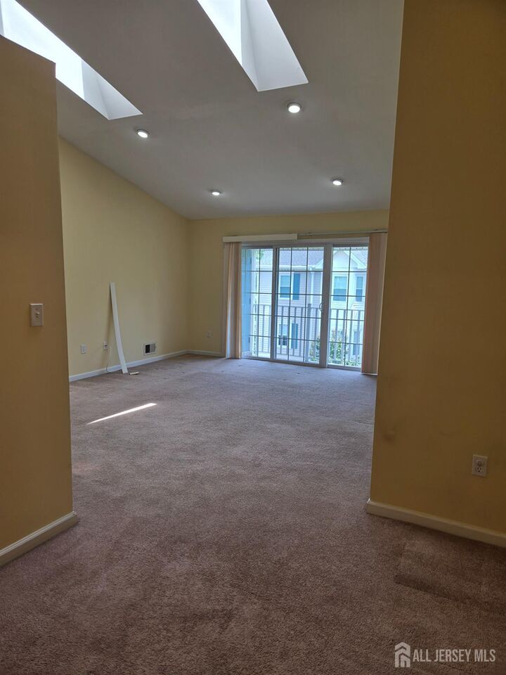 Property Photo:  44 Dartmouth Way  NJ 08902 