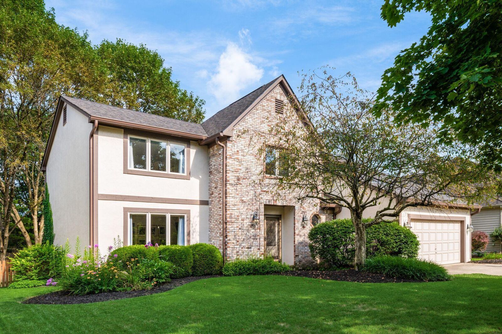 Property Photo:  568 Kingfisher Drive  OH 43082 