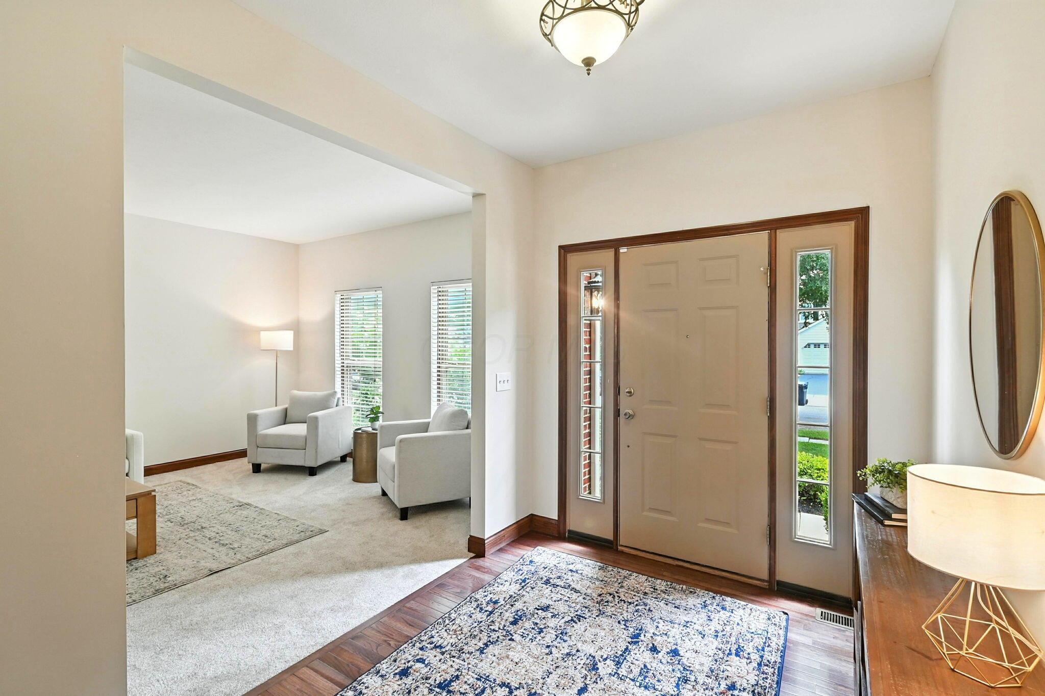 Property Photo: 3083 Landen Farm W Road OH 43026
