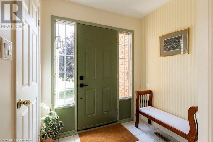 Property Photo:  10 Huntingwood Avenue 20  ON L9H 6X3 
