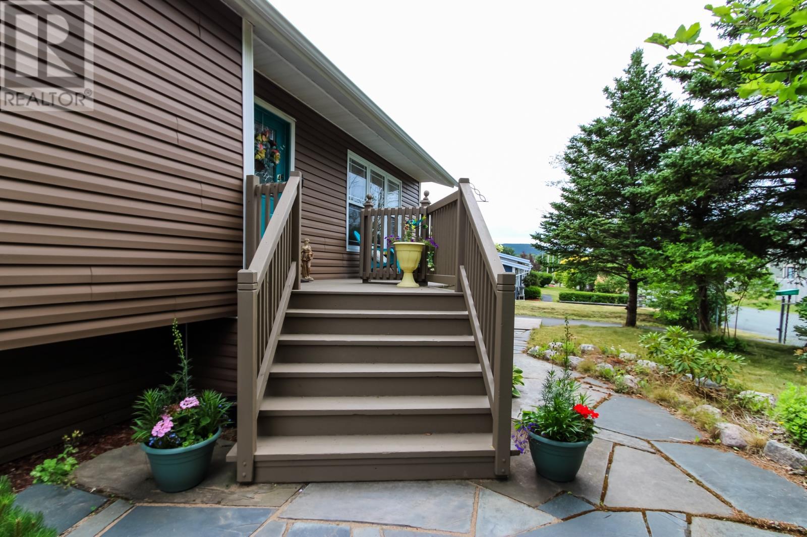Photo de la propriété: 46 Greenslades Road NL A1W 5H4