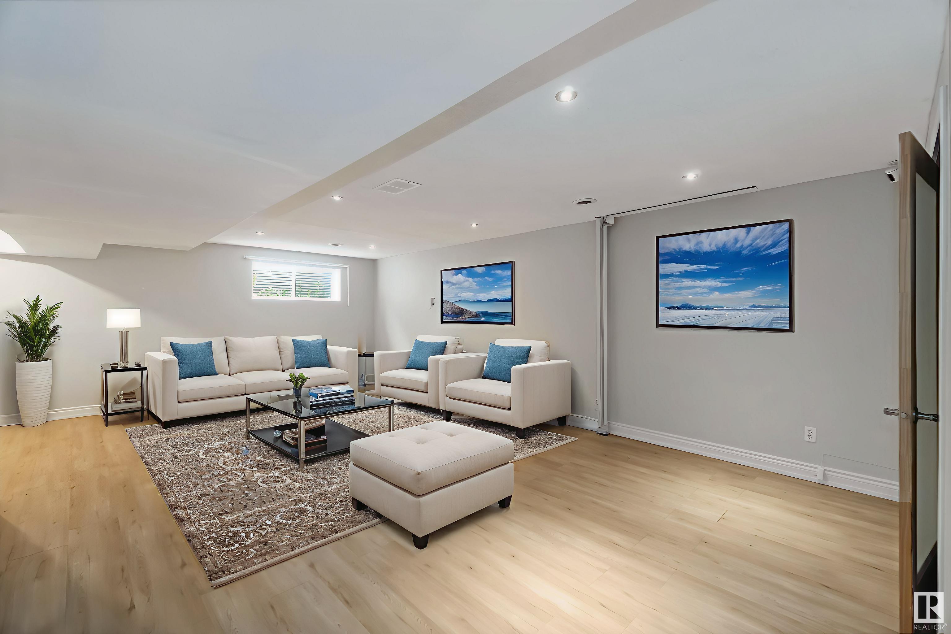 Property Photo: 1634 Chapman Way SW AB T6W 0Y5